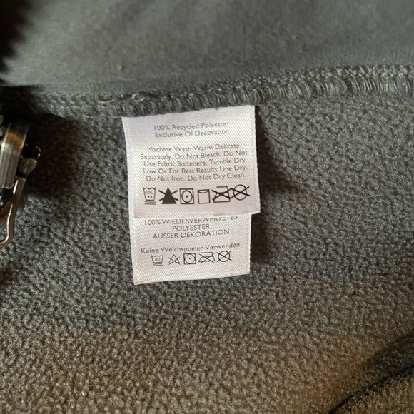 Eddie Bauer Fleece Vest - Picture 5 of 6
